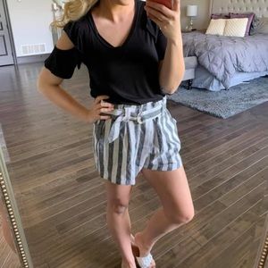 Outfit sale! Shorts and shirt.  Ready for summer!